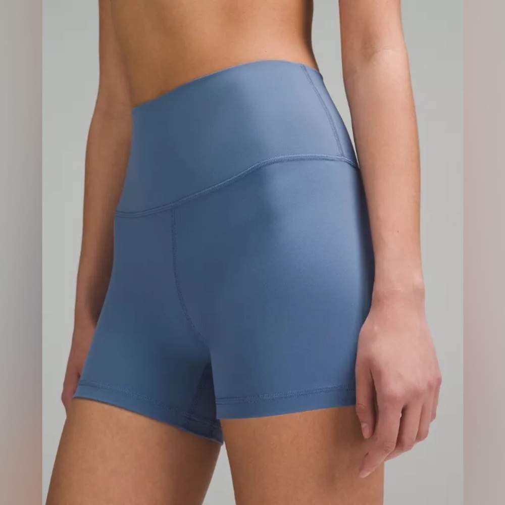 Lululemon Align High Rise Short 4” size 6